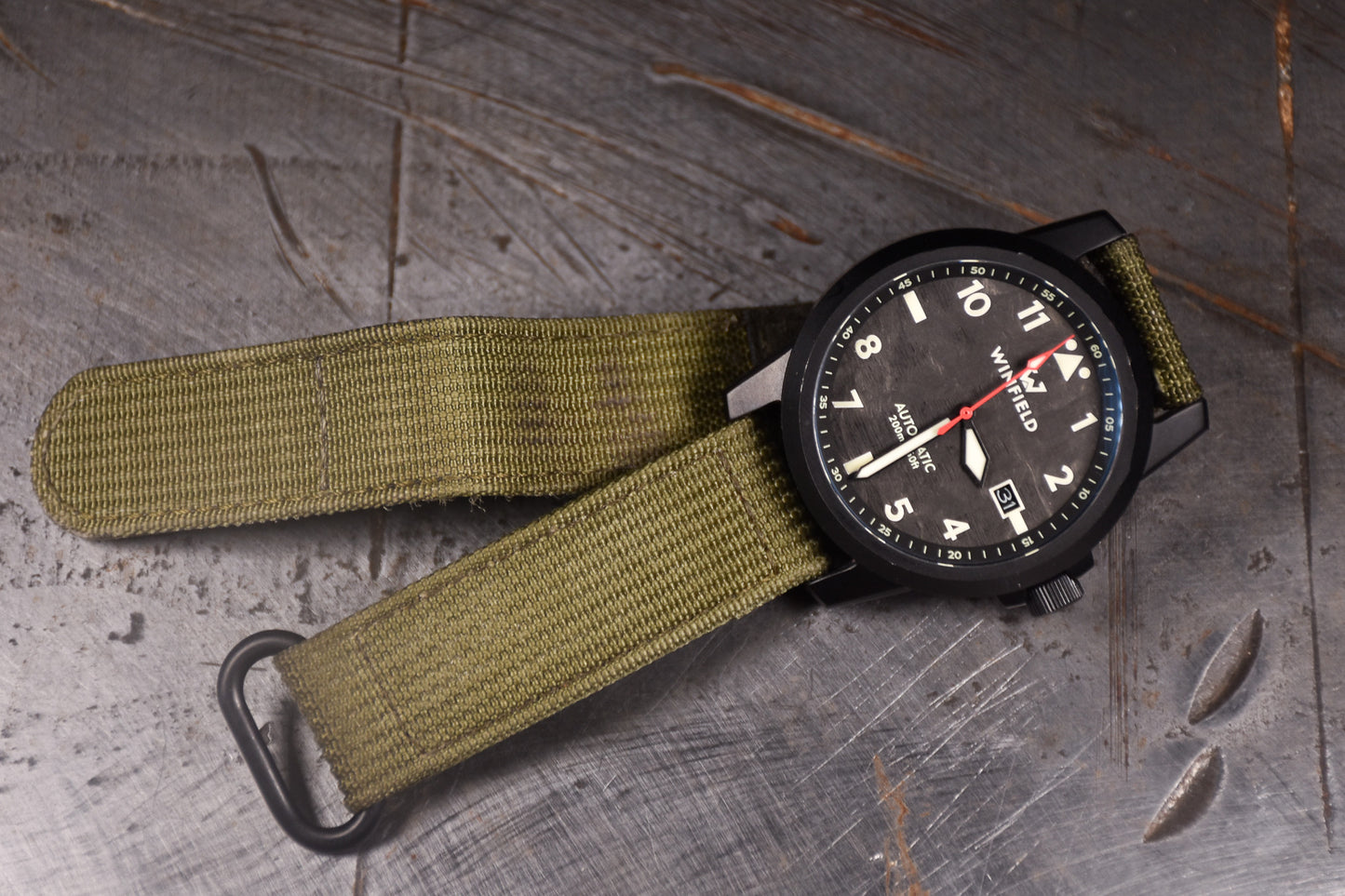 HOOK AND LOOP STRAPS/20mm - Winfield