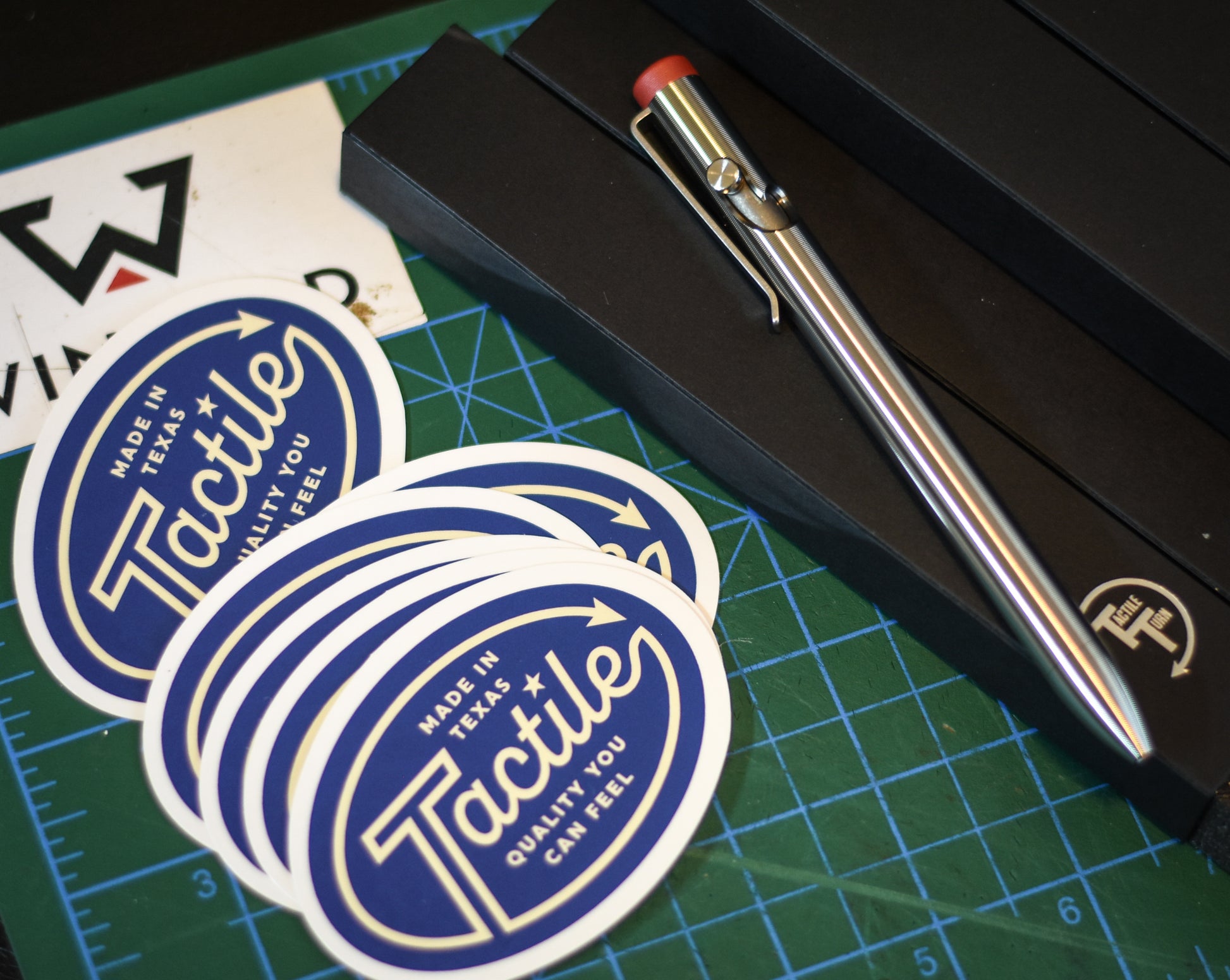 TACTILE TURN TITANIUM BOLT ACTION PEN - Winfield