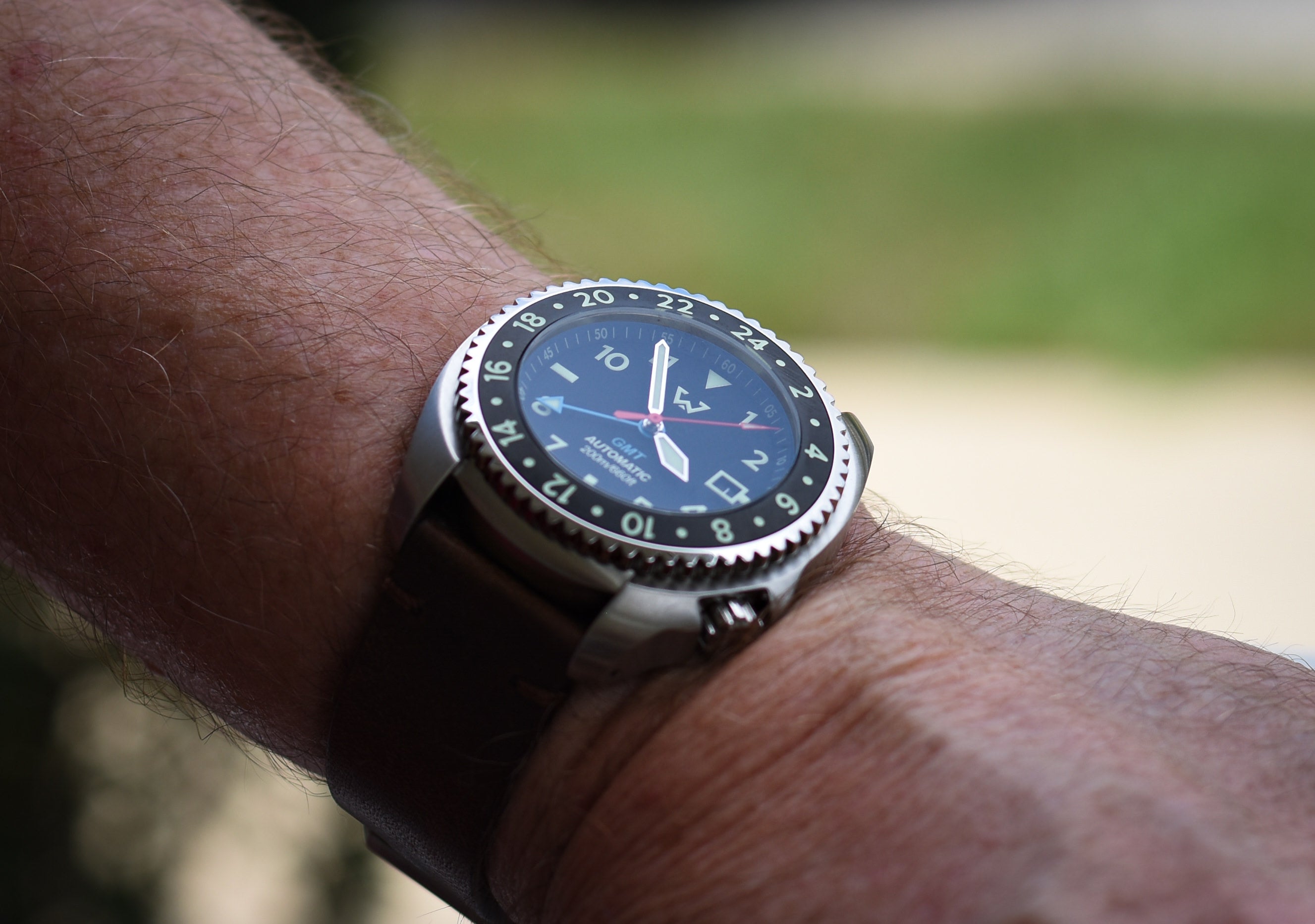 OCONUS GMT STAINLESS - Winfield